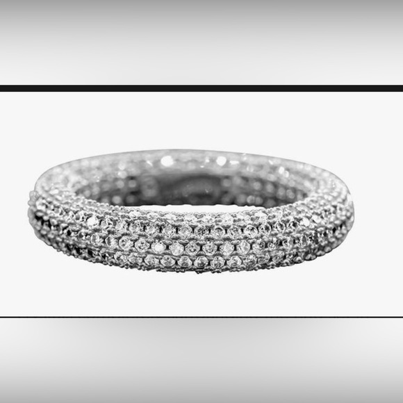 Crystal Eternity Rounded Band Ring *NEW* - Picture 5 of 10